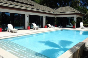 Villa Talina - 4-bedroom Pool and Garden Villa